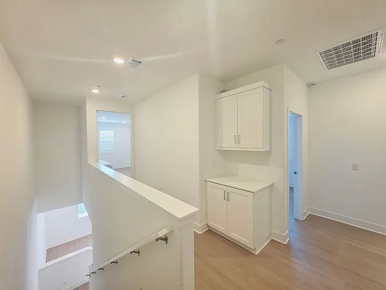 631 Gadwall — Photo 11