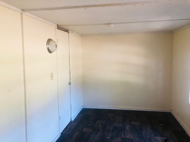 Building Photo 3