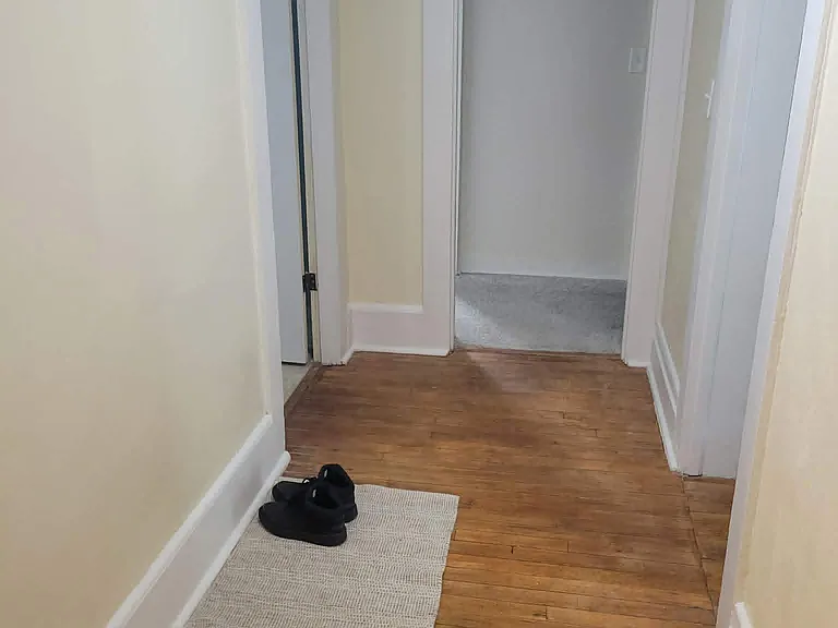 520 Jefferson St #1/2 — Photo 4