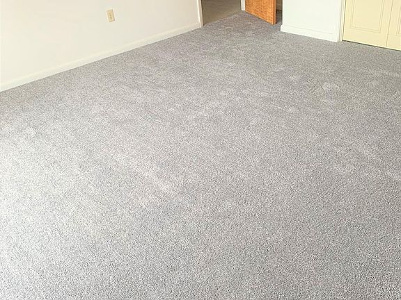 5th image of 2739 Erna Dr APT 2