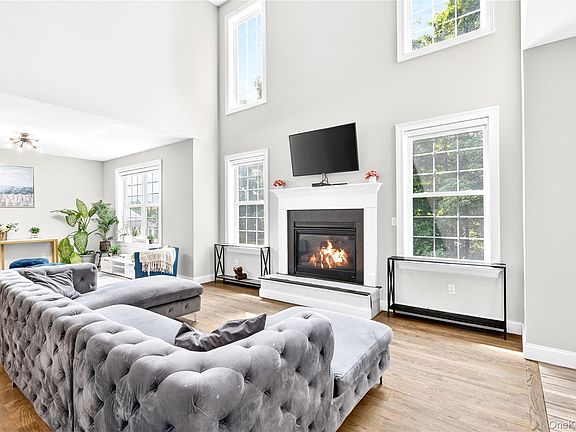 2nd image of 28 Ardmore Street