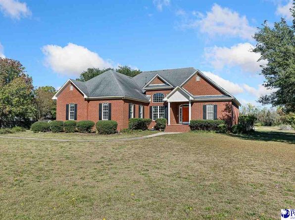 576 Governor Run Dr, Lamar, SC 29069