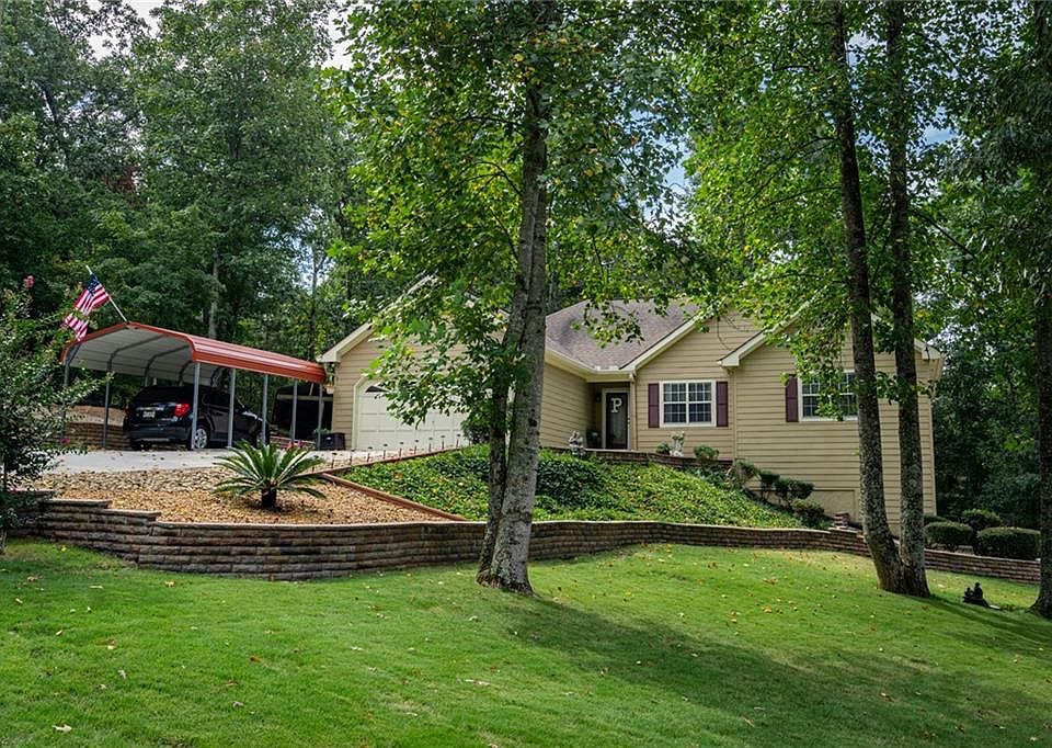 1st image of 4724 Pine Dr
