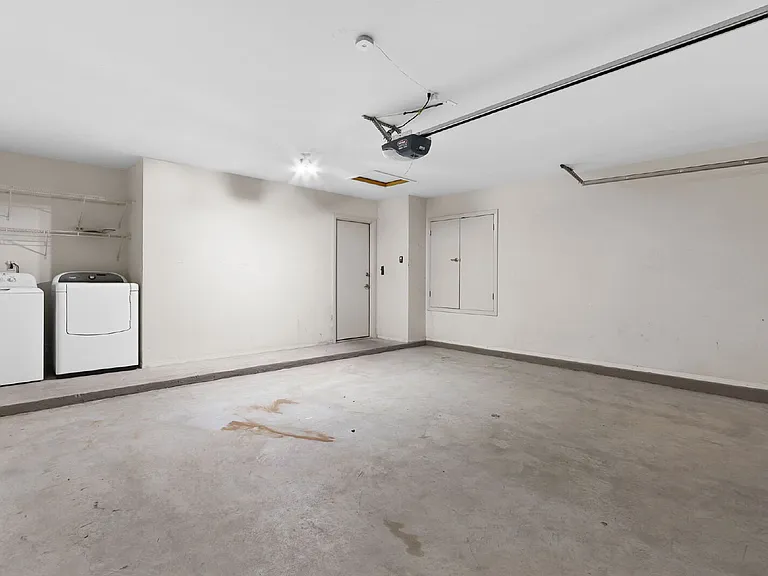 7224 Dust Storm Ln — Photo 42