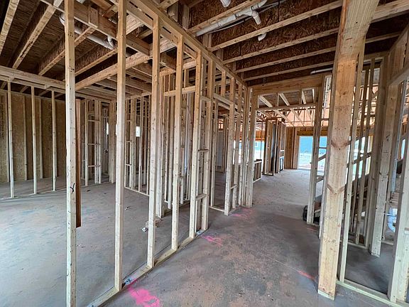 Mayes Hall Homesite 6