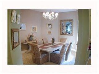 4th image of 3182 Ashford Sq