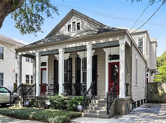 2nd image of 1812 Valence St