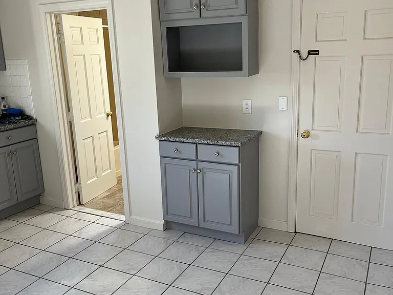 30 Fay St #1 — Photo 2