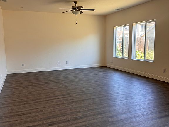 5th image of 4438 W Langden Dr