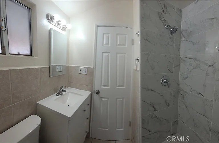 20340 Sherman Way — Photo 25