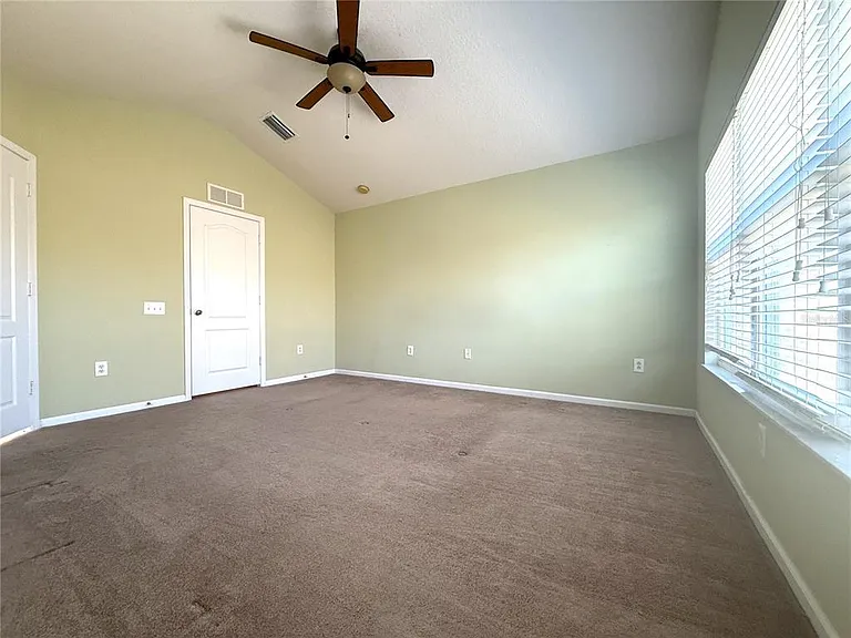 26627 Castleview Way — Photo 18