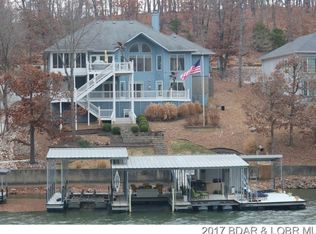 1290 Palisades Dr, Lake Ozark, MO 65049