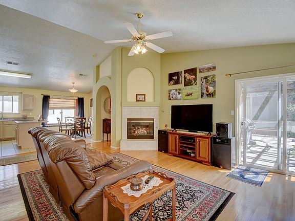 4th image of 8512 Moon Eagle Dr NE