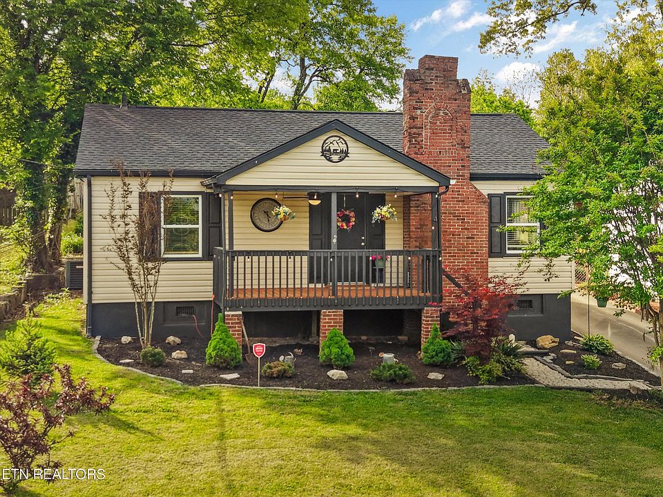 1st image of 2704 Forestdale Ave