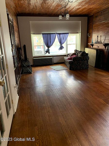 4th image of 167-169 4th Street