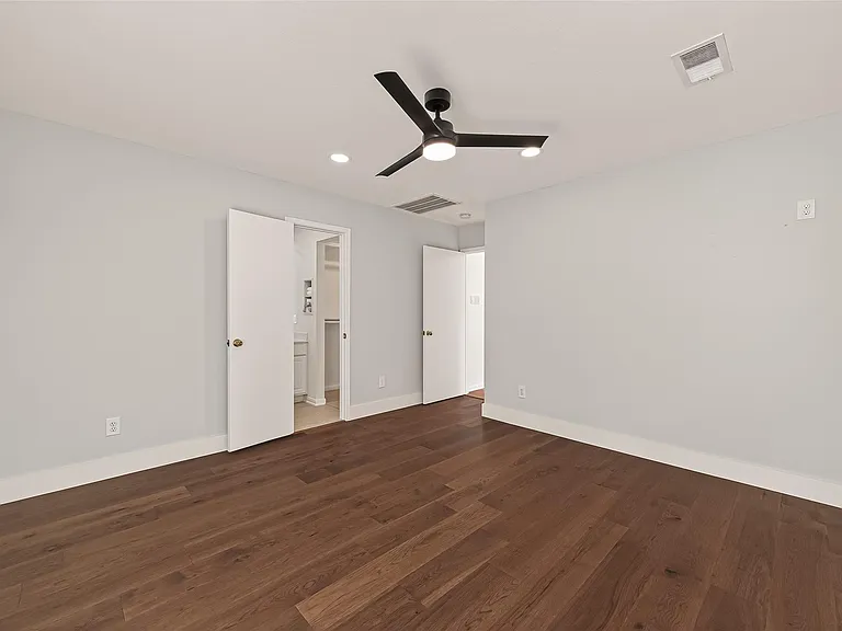 7231 River Pines Dr — Photo 28