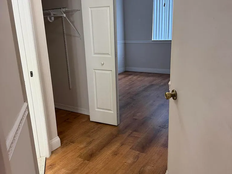 1500 Crestwood Ct S #1503 — Photo 9