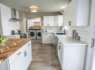 707 7th Ave NE, Mandan, ND 58554