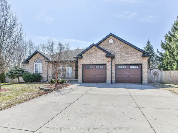 24 Linwood Dr, Thames Centre, ON N0L 1G1