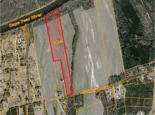 Gainey Rd, Fayetteville, NC 28306