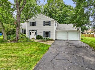 29486 Wolf Rd, Bay Village, OH 44140