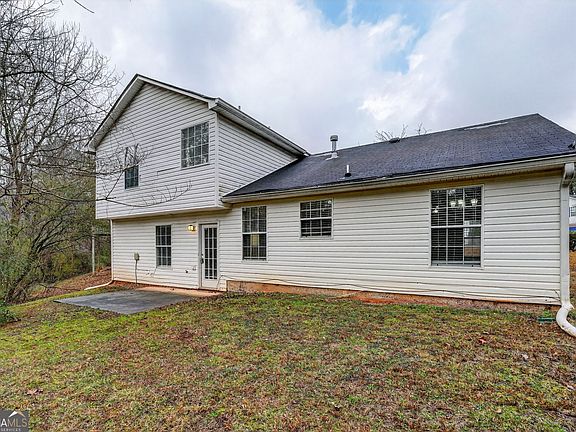 4th image of 2247 Clayton Rdg