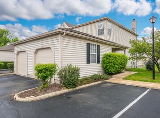 2530 Gardenia Dr, Columbus, OH 43235