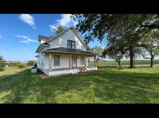 433 S 46th Rd, Dunbar, NE 68346