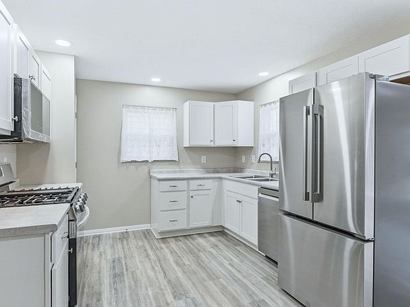 2nd image of 2222 Opechee Way