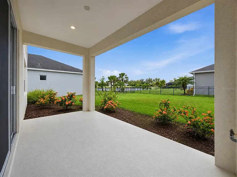11118 Sand Pine Ln — Photo 42