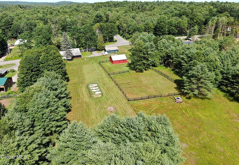 2nd image of 7133 Fish House Road