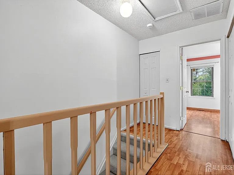 134 Pear Tree Ln — Photo 15