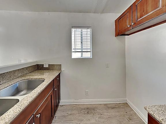 2nd image of 6125 Ensign Ave