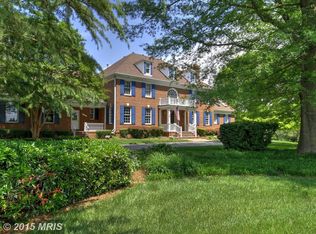 11388 Seneca Knoll Dr, Great Falls, VA 22066