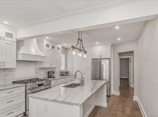 155 Carman Ave, East Rockaway, NY 11518