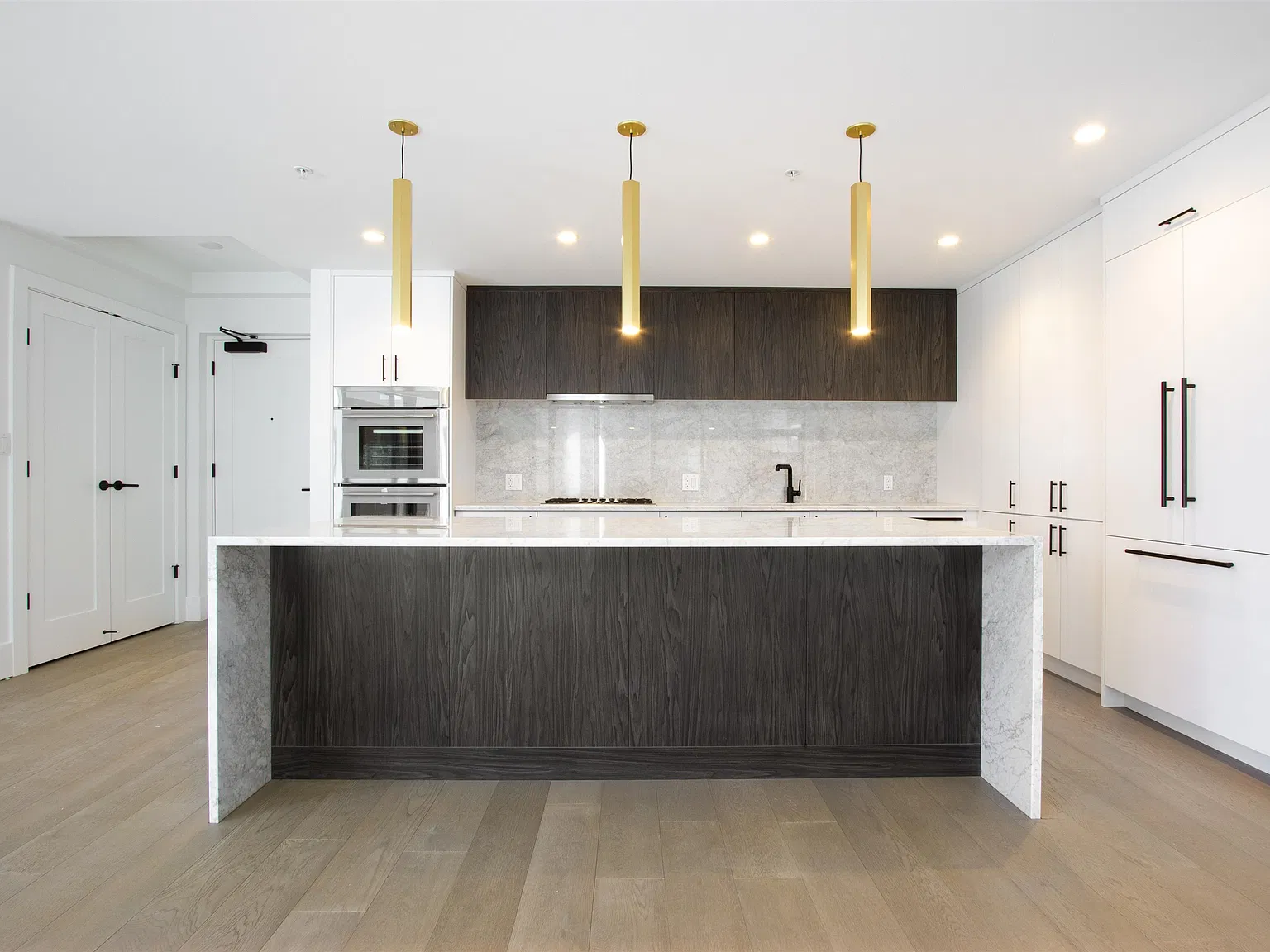 2 bed, 1500 sqft, $5,795 — Photo 3