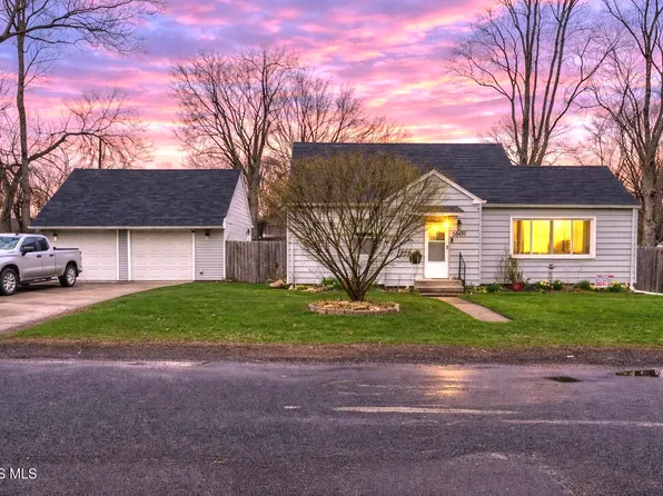 5601 Pawnee Rd, Toledo, OH 43613