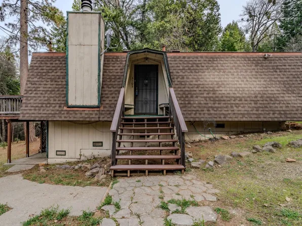 3105 Ridgecrest Way, Pollock Pines, CA 95726