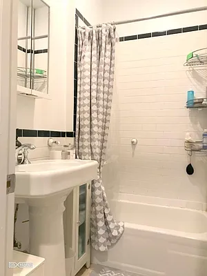 Rented by Corcoran | media 58