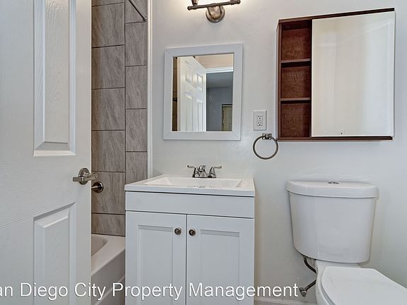 5th image of 3566 Menlo Ave #B