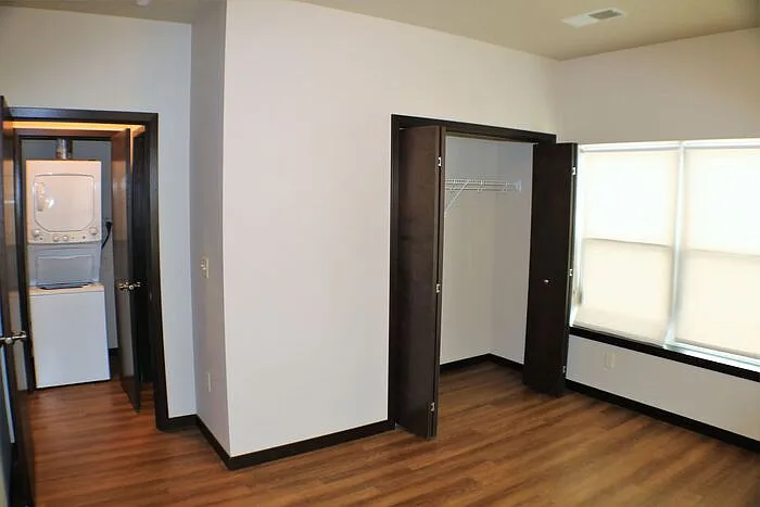 613 N 1st Ave #8 — Photo 15