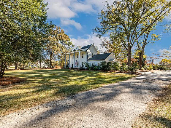 4th image of 129 Kipling Rd