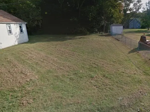 15 East Ave #Nj, Clayton, NJ 08312