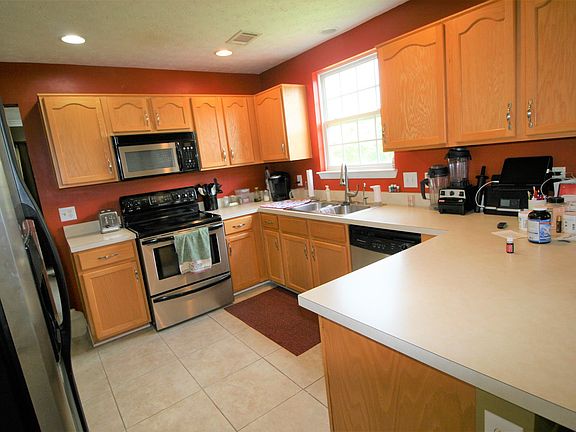 5th image of 1228 Alandee St
