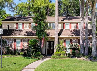 10026 Briar Dr, Houston, TX 77042