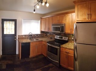8061 Greenridge Dr APT 35, Oakland, CA 94605