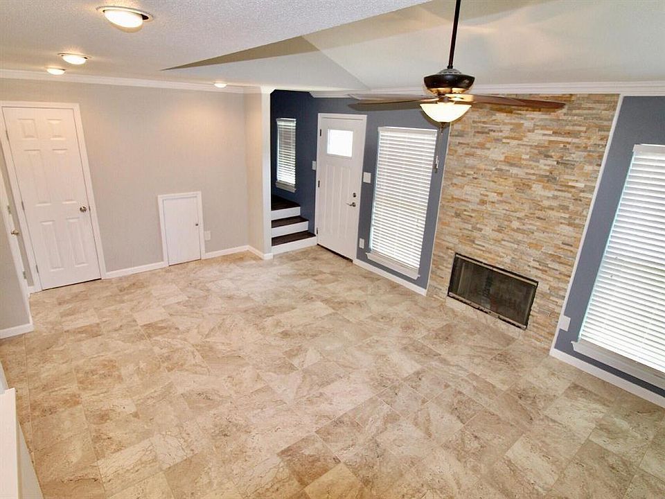 1st image of 743 Worthshire St