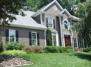 2008 W Sterlington Pl, Apex, NC 27502