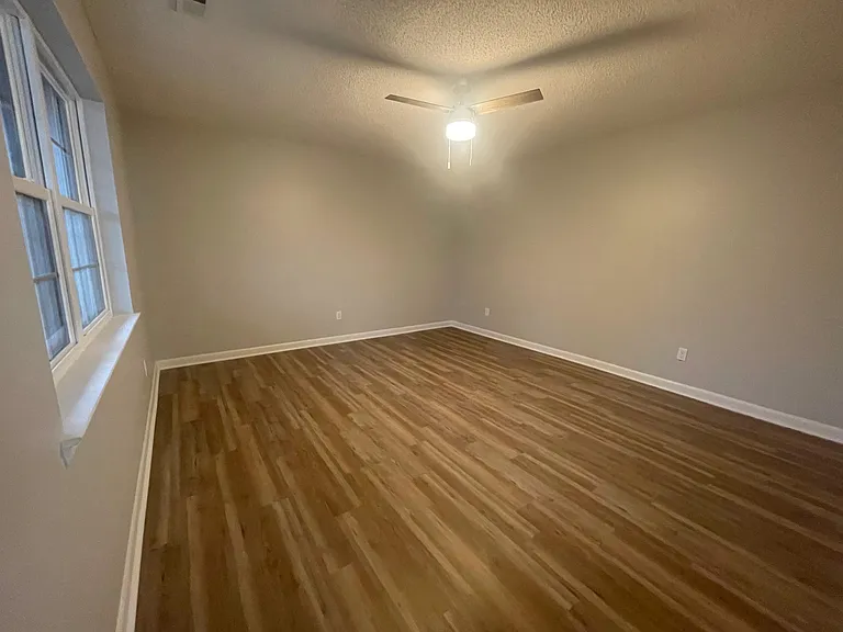 3415 Mastin Lake Rd NW #1 — Photo 13
