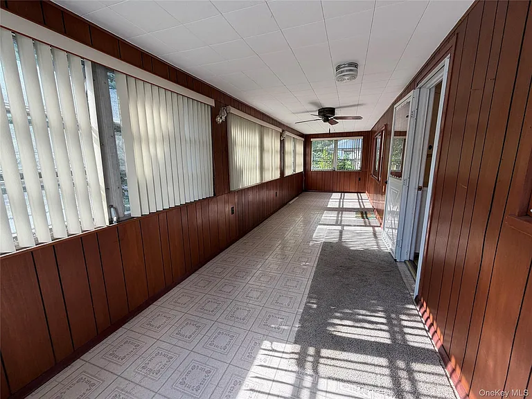 1390 Kings Hwy — Photo 4